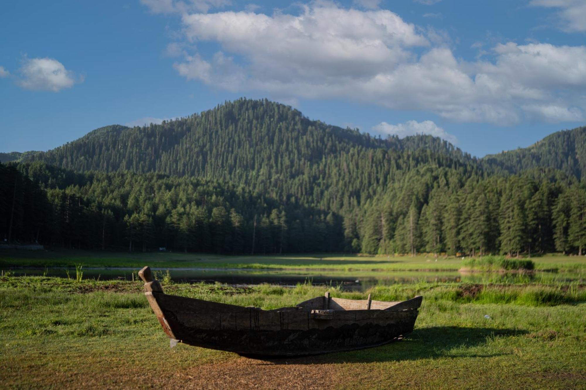The Hosteller Khajjiar Exterior photo