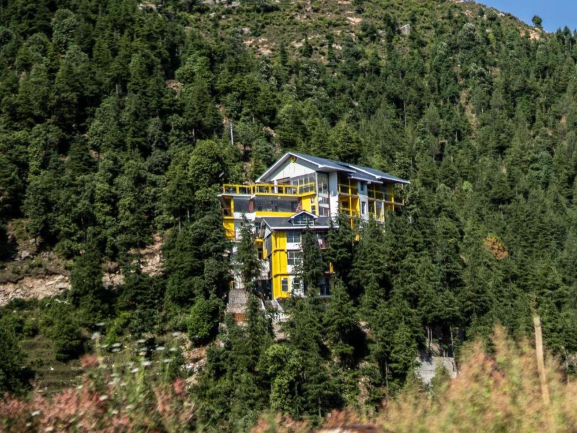 The Hosteller Khajjiar Exterior photo