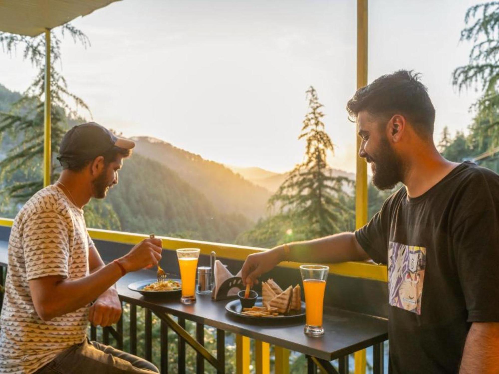 The Hosteller Khajjiar Exterior photo